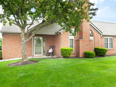 2373 Sportsman Dr