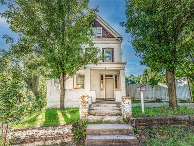 315 Highland Ave