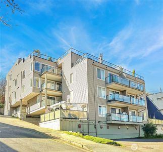 3022 SW Bradford Street #210