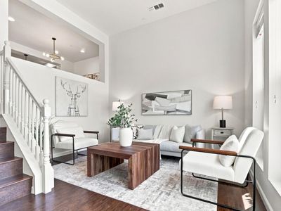 1850 Snell Pl