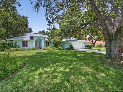 204 NE Elm Ter