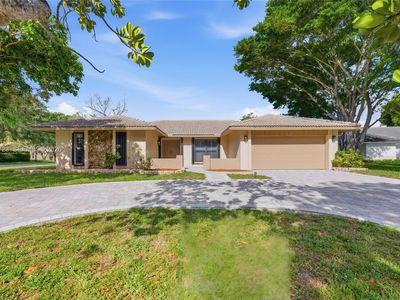 120 NW 84th Way