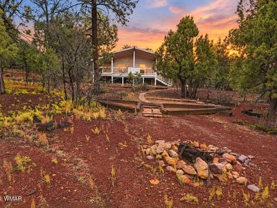 6229 Loggers Ln