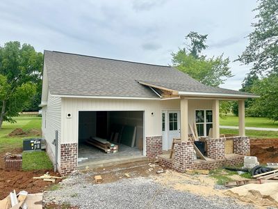 114 Honeysuckle Ln