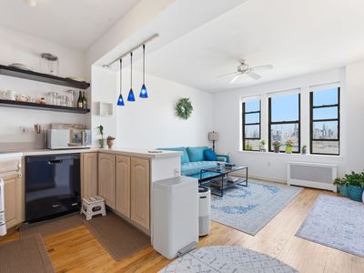 883 Boulevard East Suite 1F