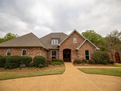 117 Oakmont Rd
