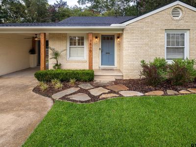 1810 Belmont Dr