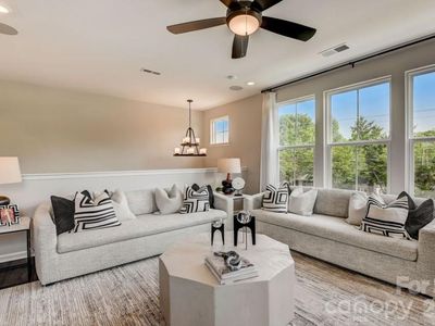 561 Silver Star Blvd