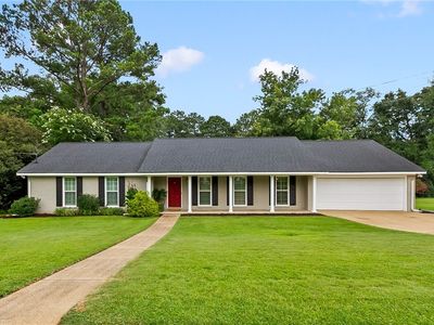 2127 Fredericksburg Dr