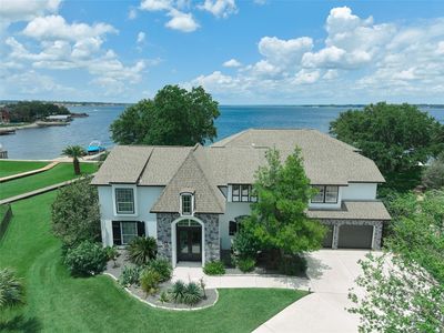 11706 Edgewater Ct