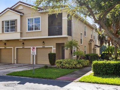 2805 Oakwater Dr #166