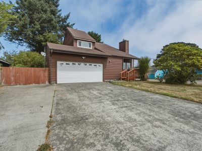 Property at 600 Pacific Ave, Crescent City, CA