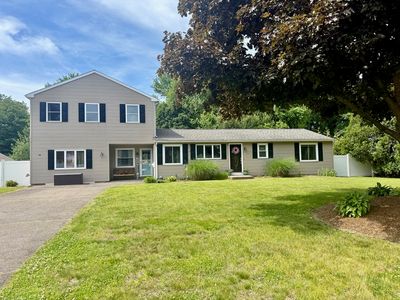 11 High Meadow Rd