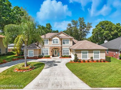 1077 WATERFALL Drive