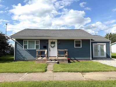 Property at 113 W Maple St, Flora, IN