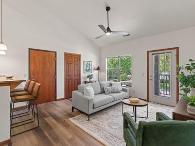 1517 Martin Street #5