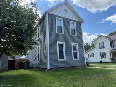 Property at 839 Locust St, Coshocton, OH