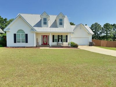 119 Lake Ln