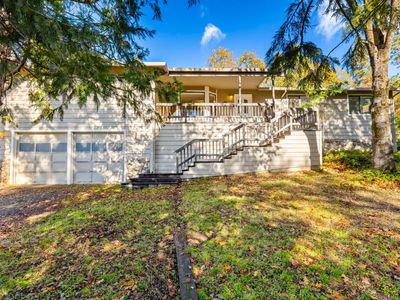 21787 Crystal Lake Dr