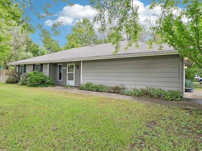 3808 W 24th Ter