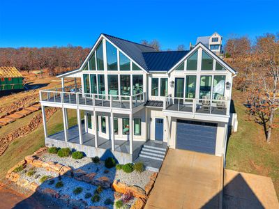 121 Lower Green Way