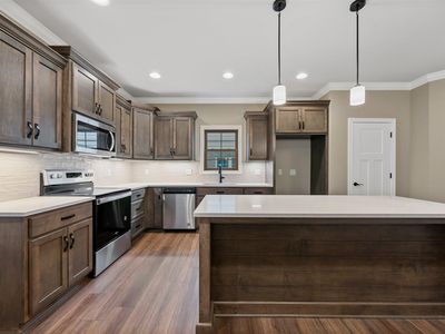 555 Cumberland Pointe Ln