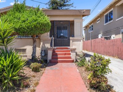 1439 92nd Ave