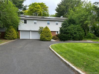 8 Foothill Lane