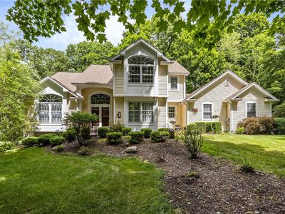 Property at 41 Hawks Vw, Honeoye Falls, NY