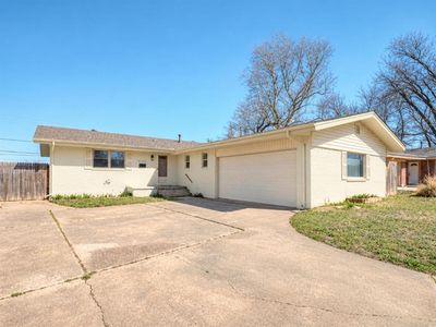 8337 NW 38th Ter