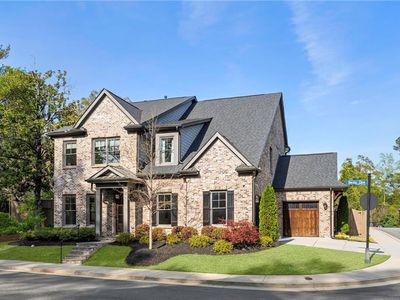 1720 Barclay Close NW