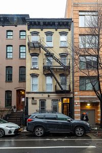 112 W 15th St