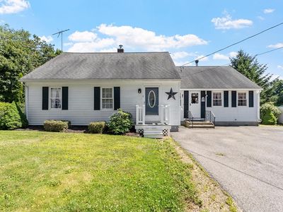 Property at 2 Highland Park Rd, Rutland, MA