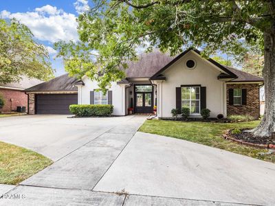300 Creekwood Dr