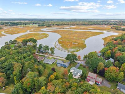 24 Clay Pits Road