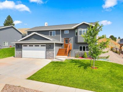 2681 Meadows Dr