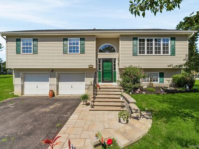17 Princeton Drive