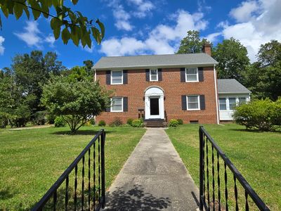 204 Fayette St