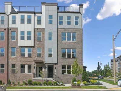 336 Skylar Ct SE #103