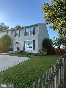 318 Brittany Dr