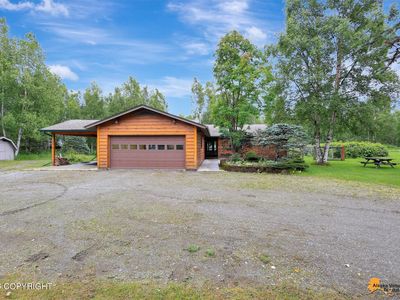 4701 S Redoubt Dr