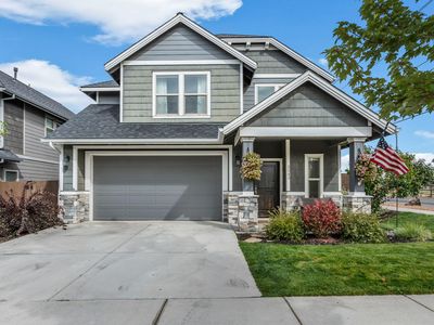 3543 NE Crystal Springs Dr