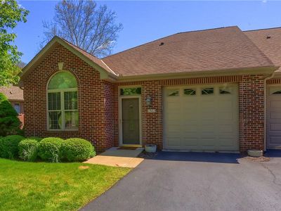 828 Village Dr