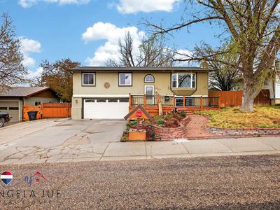 3520 Washakie St