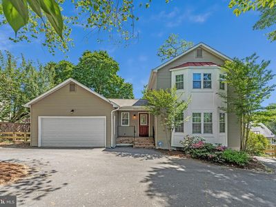 3683 Blenheim Blvd