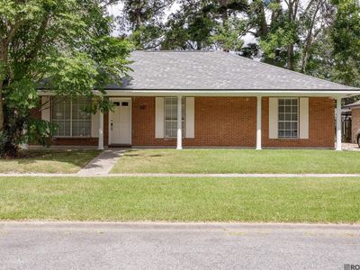 921 Briarrose Dr