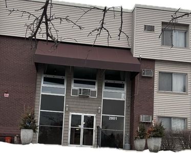 2801 Flag Ave N APT 102