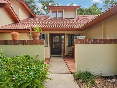 67 VILLAGE CIRCLE #67