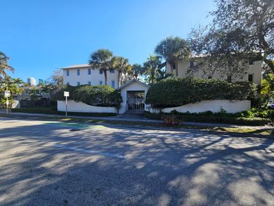 812 SW 4th Avenue #8