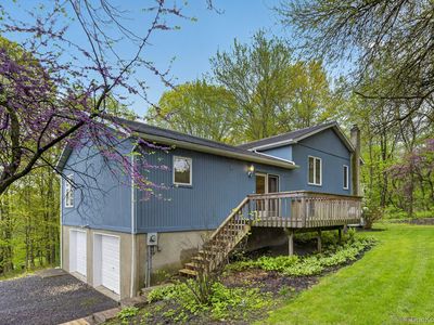 12 Hillside Drive